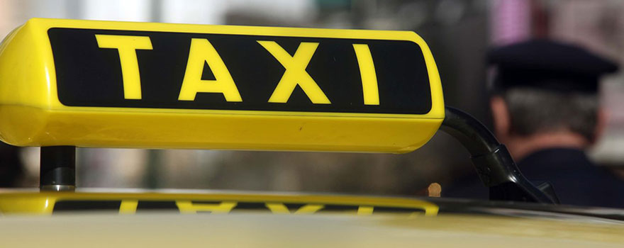 αριθμό αδειών κυκλοφορίας ΕΔΧ αυτοκινήτων ΤΑΞΙ