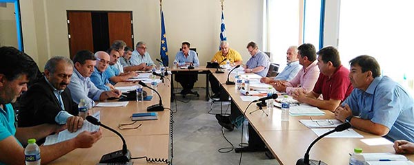 Η μετεγκατάσταση Κομάνου στο προσκήνιο